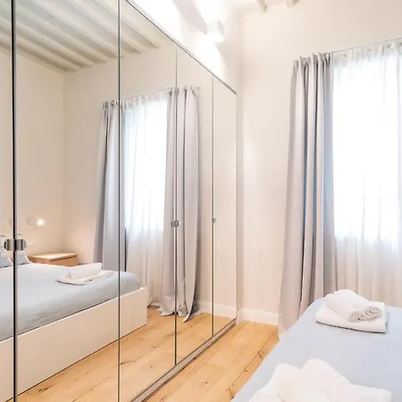 Casadimaru Apartmán *
